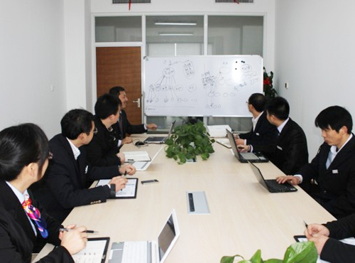 覽岳開展&ldquo;加強(qiáng)責(zé)任心，嚴(yán)把質(zhì)量關(guān)&rdquo;的主題研討會